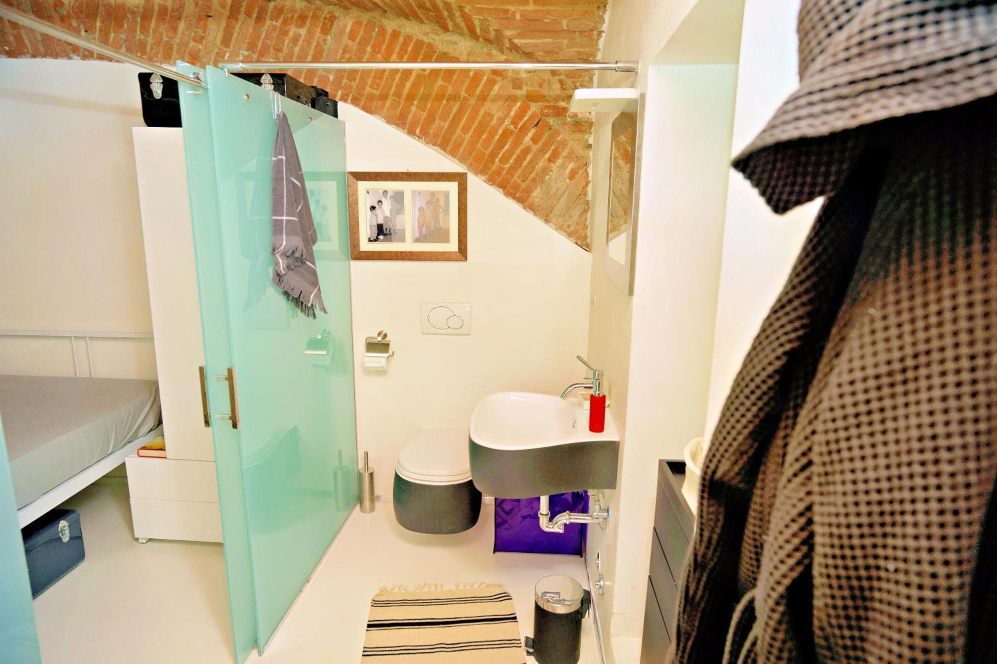 Elegant And Modern Loft In Medieval Bologna Ngoại thất bức ảnh