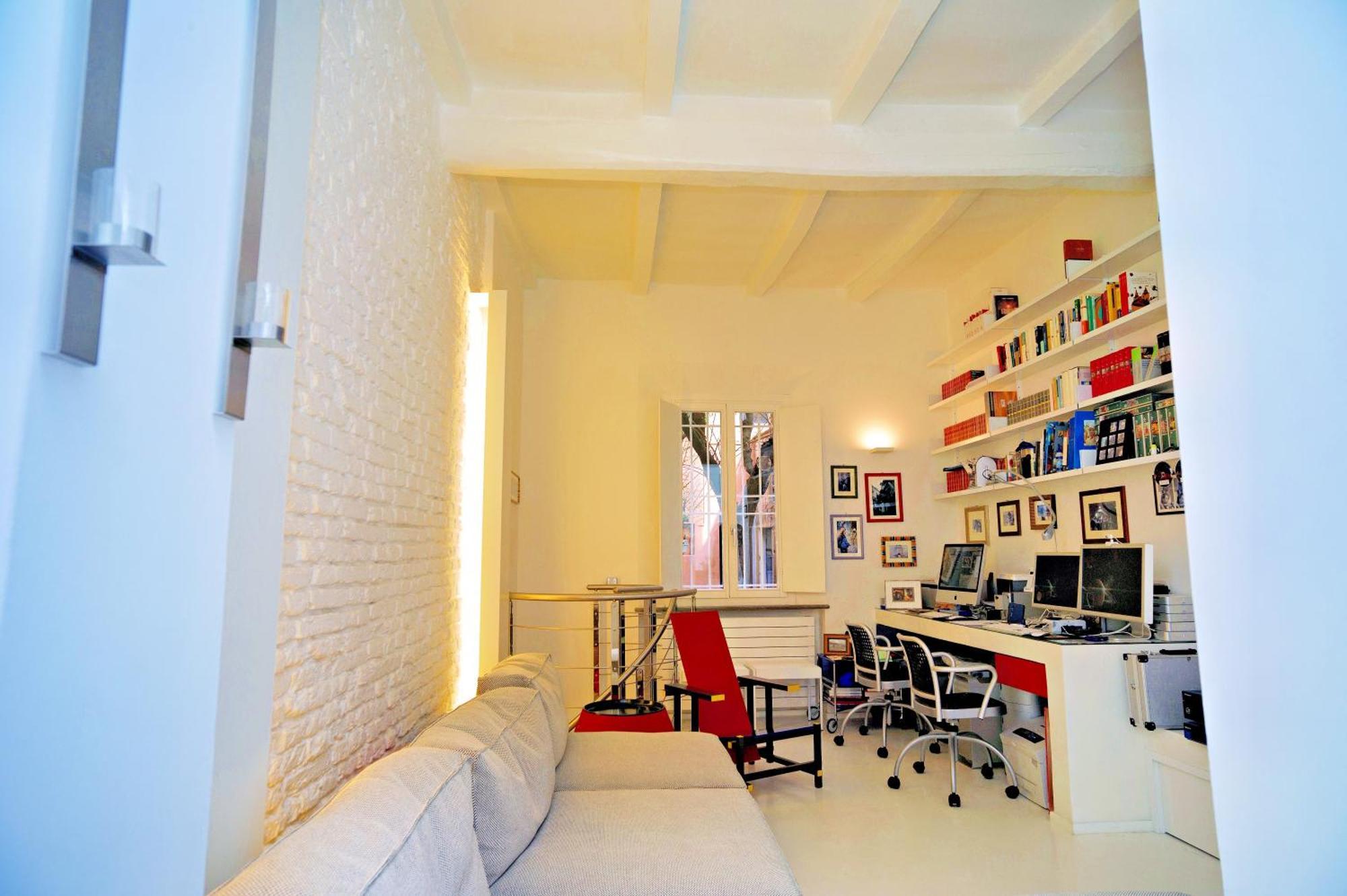 Elegant And Modern Loft In Medieval Bologna Ngoại thất bức ảnh